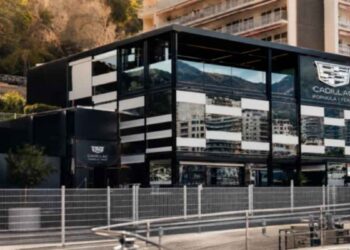 Sergio Pérez y Cadillac estrenan nueva casa para los circuitos europeos de F1
