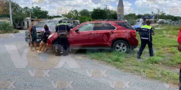 Tres vehículos participan en carambola registrada en Reynosa, Tamaulipas