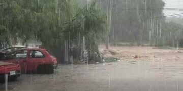 VIDEOS: Lluvias dejan afectaciones en el Área Metropolitana de Monterrey, Nuevo León