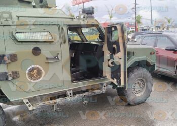 Vehículo militar causa accidente en Altamira, Tamaulipas, tras impactarse contra camioneta