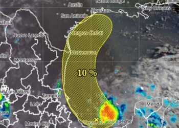 Vigilan zona de baja presión que podría convertirse en la tormenta tropical 'Arthur': ¿Se encuentra cerca de México?