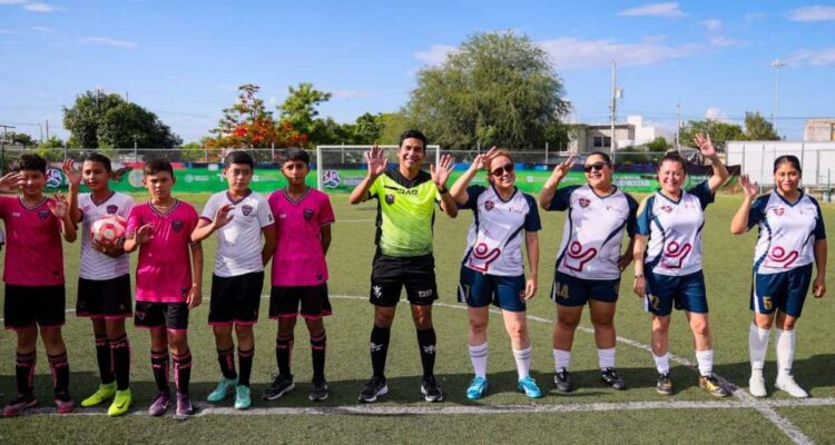 cancha de fútbol Pajaritos en Victoria