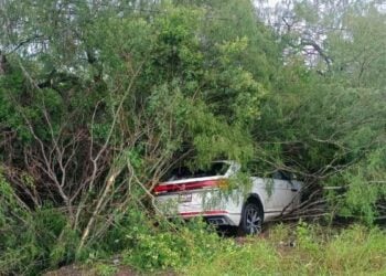 derrape vehículo en San Fernando