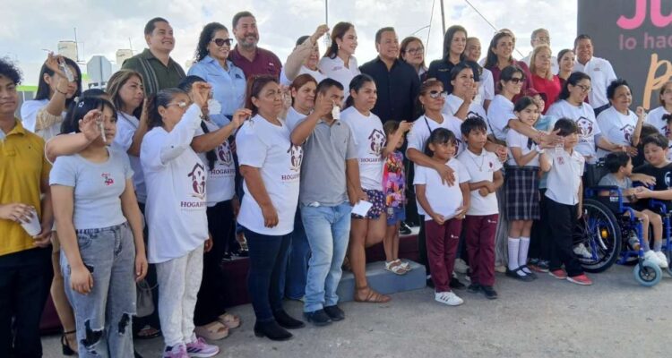 entrega de casas en Nuevo Laredo