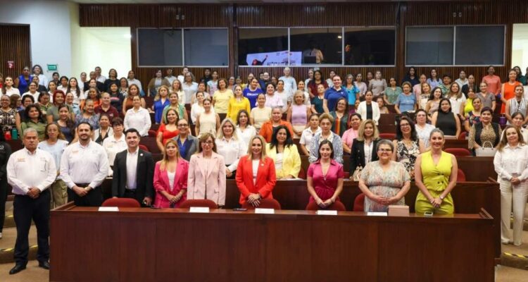 liderazgo femenino UAT