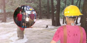 _niño de corriente en Los Troncones