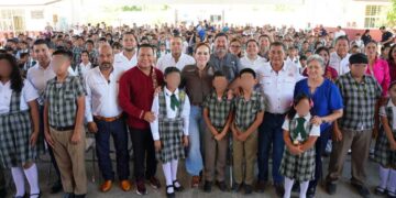 obras escolares Nuevo Laredo