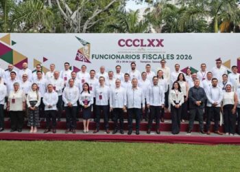 reunión de funcionarios fiscales en Tampico