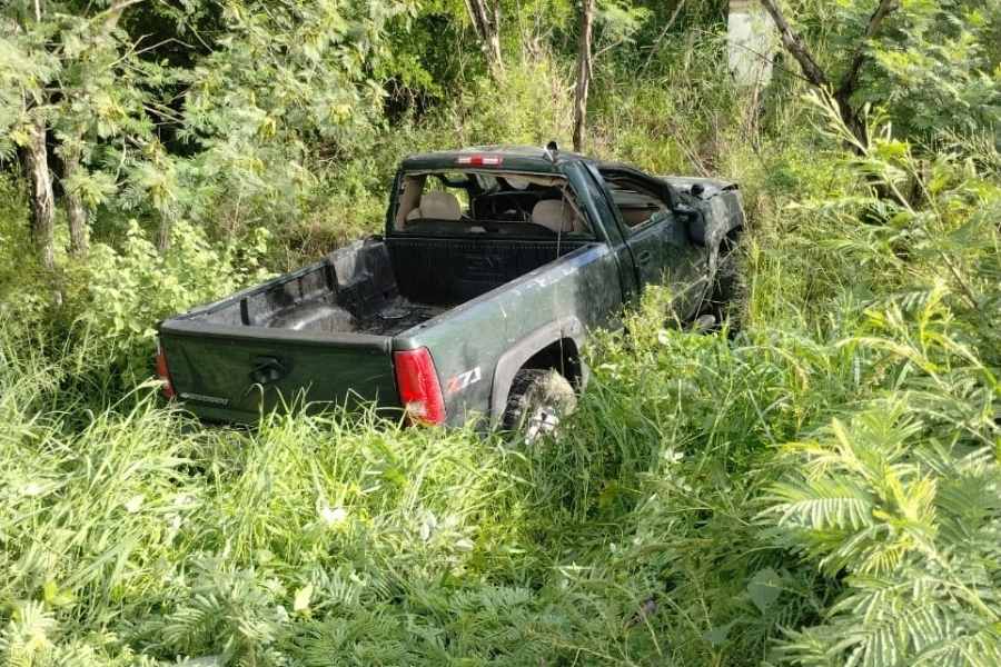 vehículos abandonados San Fernando