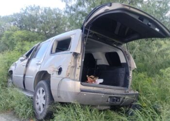 vehículos abandonados San Fernando