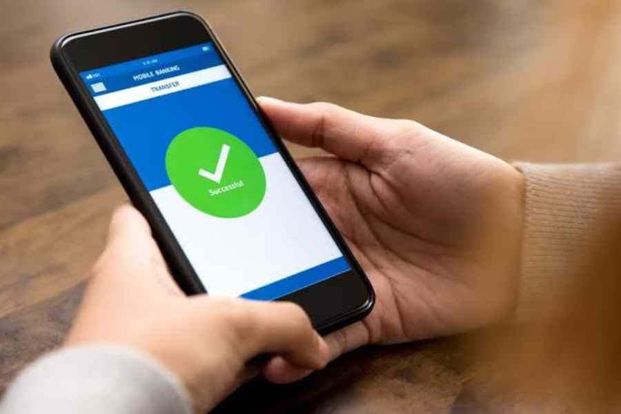 ¿Cómo cambiará la forma de hacer transferencias desde tu celular tras las nuevas reglas de Banxico?