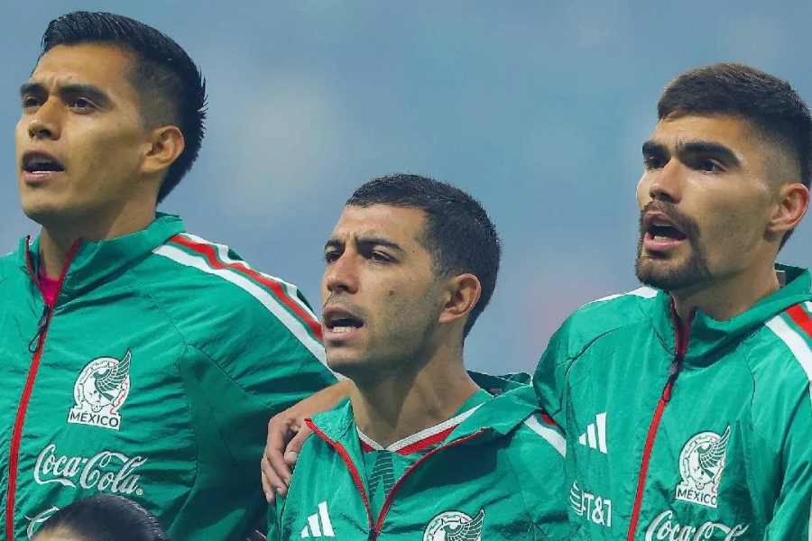¿Por qué la afición mexicana canta “Hasta que te conocí” de Juan Gabriel en los estadios