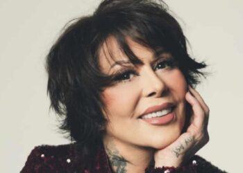 Alejandra Guzmán anuncia su regreso tras recuperar por completo su salud