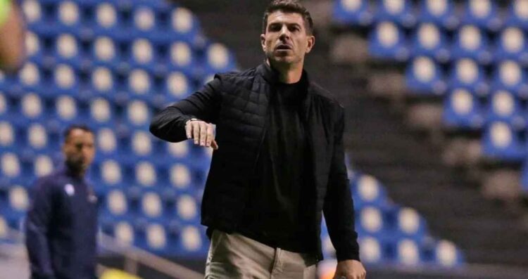 Álex Diego tarjeta roja