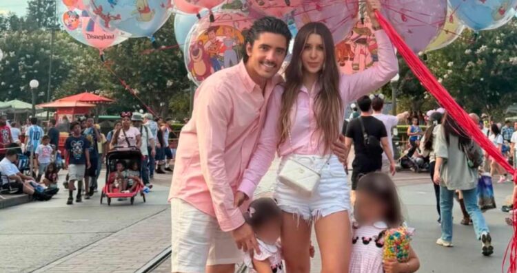 Alex Fernández disfruta unas vacaciones familiares llenas de magia en Disney