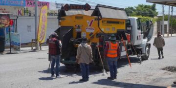 Amplía cobertura programa de bacheo en Ciudad Victoria