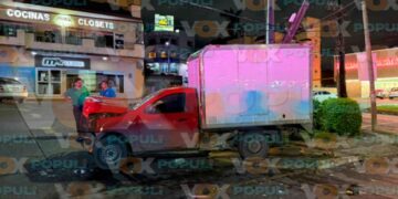 choque múltiple tres vehículos Tampico