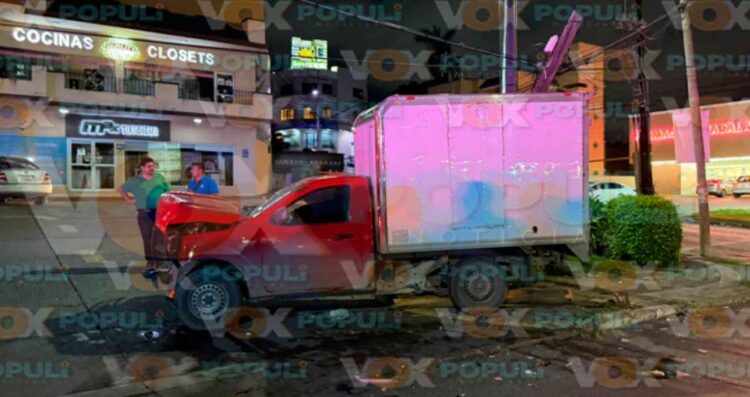 choque múltiple tres vehículos Tampico