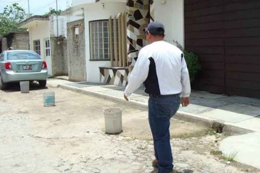 Aplicarán multas por apartar lugares de estacionamiento en Cd. Victoria, Tamaulipas