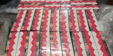 Aseguran 60 mil cajetillas de cigarros ilegales en el AIFA de Ciudad de México