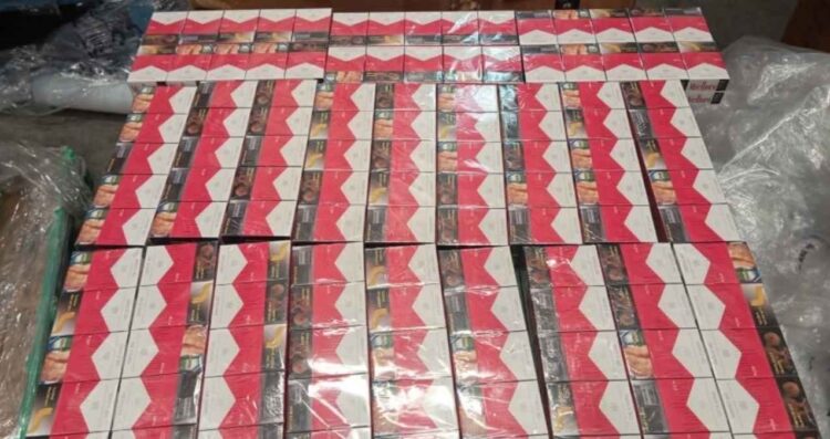 Aseguran 60 mil cajetillas de cigarros ilegales en el AIFA de Ciudad de México