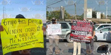 Bloquean carretera a Monterrey