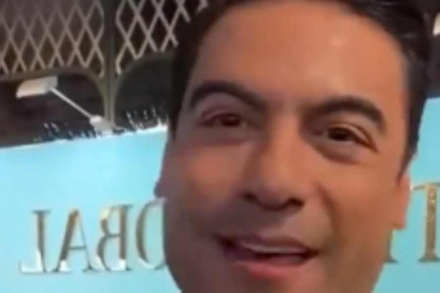 Carlos Rivera su bebé María