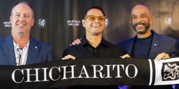 Chicharito lesiones retiro