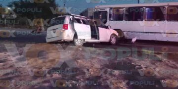 Choque frontal contra autobús deja un joven muerto en Reynosa, Tamaulipas