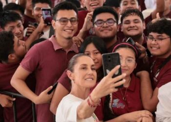 Claudia Sheinbaum anuncia nuevas becas para estudiantes de Zacatecas
