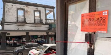 Clausuran edificio en la zona centro de Tampico, Tamaulipas, por riesgo estructural