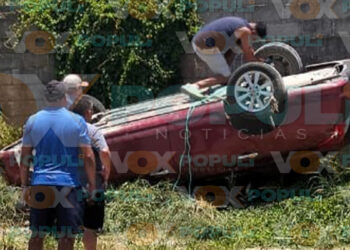 Conductor pierde el control, vuelca y termina herido en Cd. Victoria, Tamaulipas