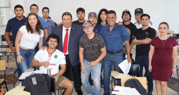 Tec Madero aulas llenas