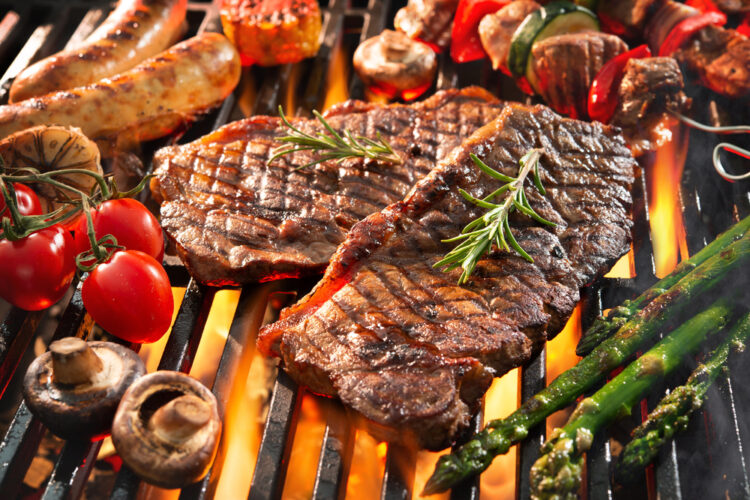 Todo para acompañar tu parrillada: dónde comprar carne asada