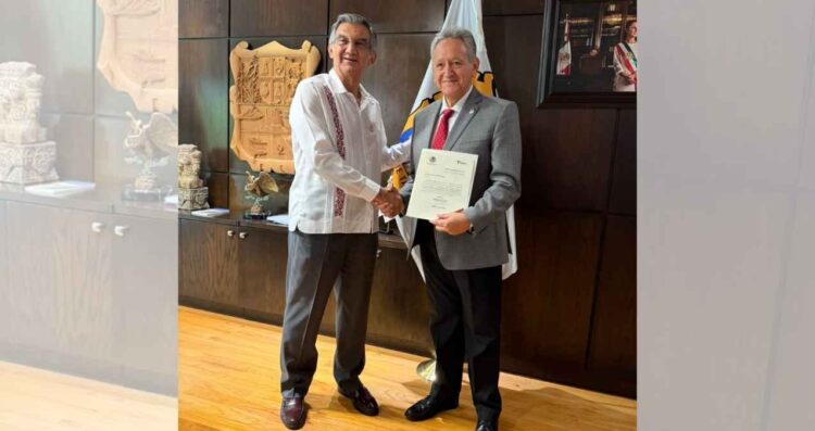 Designa gobernador Américo Villarreal a Ricardo Guerrero como nuevo secretario de Salud