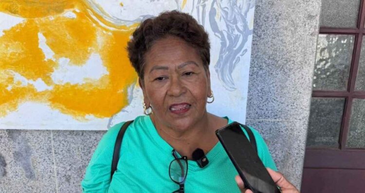 Despicadoras del sur de Tamaulipas aguardan el fin de la veda del camarón