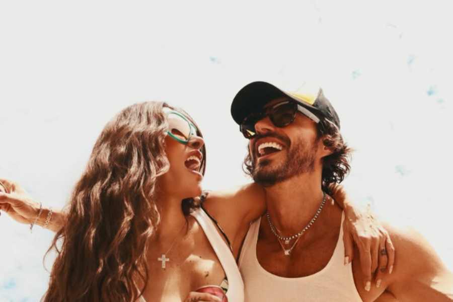 Galilea Montijo disfruta sus vacaciones junto a Isaac Moreno