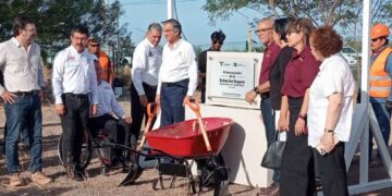 Gobierno de Américo coloca primera piedra de Estación Segura Parque Cultural “La Escondida” en Reynosa