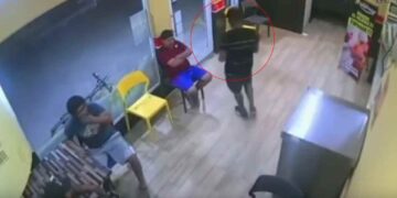 Hombre pizzería en El Carmen