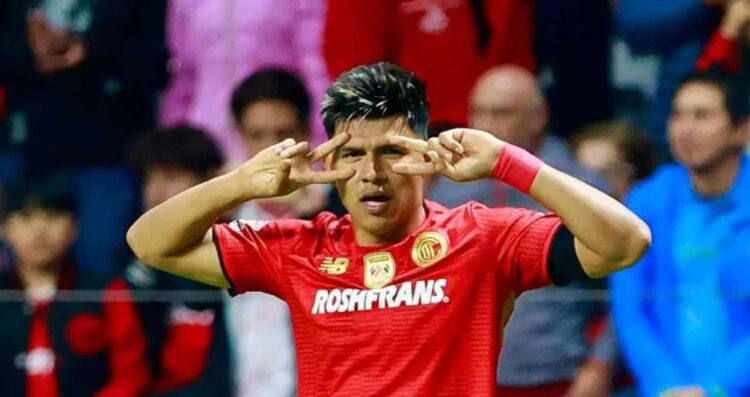 Jesús Gallardo extiende su vínculo con Toluca hasta 2029