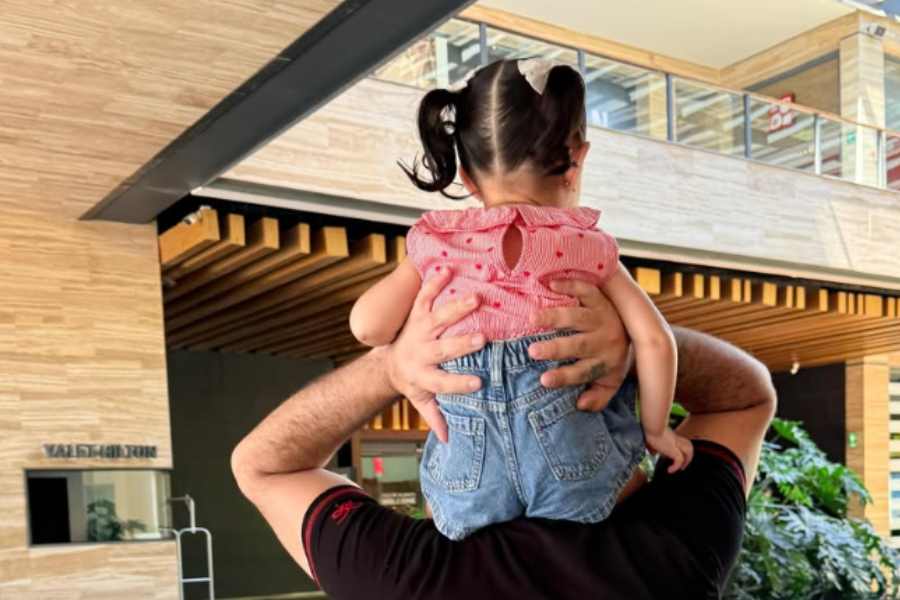 José Eduardo Derbez celebra los 2 años de su hija Tessa