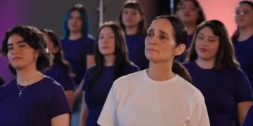 Julieta Venegas niega haber cobrado 14 millones por “La Niña Futbolista”