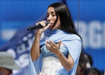 María Becerra entona el himno argentino en el Mundial 2026