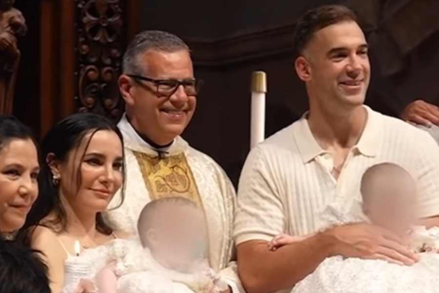 Martha Higareda y Lewis Howes celebran el bautizo de sus mellizas en íntima ceremonia