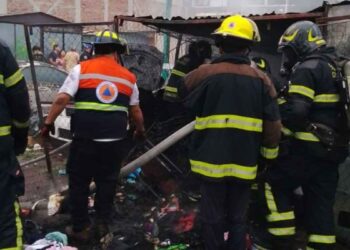 fuerte incendio colonia Morelos