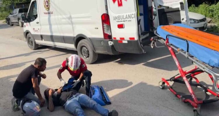mujer motociclista Obrera El Mante
