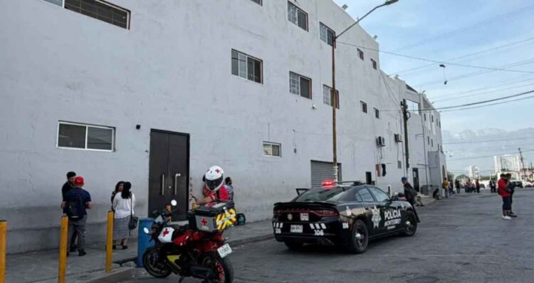 Muere adulto mayor dentro de la parroquia Santa María Goretti en Monterrey, NL