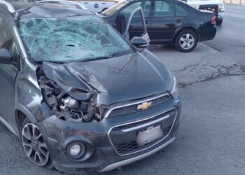 Mujer pierde la vida tras ser atropellada en avenida de Santa Catarina, Nuevo León