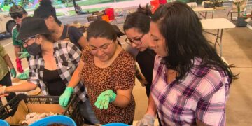 Mujeres ambiente en Nuevo Laredo