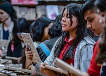 huachicol de libros